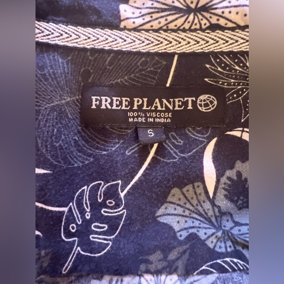 Womens Summer Tops - Blue Blouse / Shirt - Elastane - Floral - Casual Free Plane - Picture 16 of 16